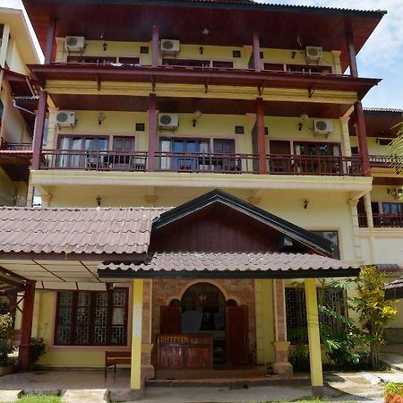 Hotel Vilayvong Ванг Виенг Екстериор снимка