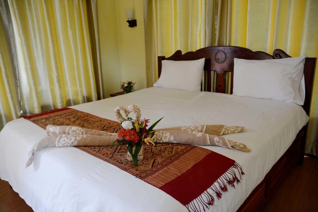 Hotel Vilayvong Ванг Виенг Екстериор снимка