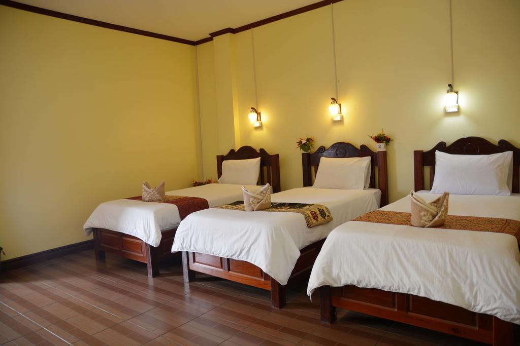 Hotel Vilayvong Ванг Виенг Екстериор снимка