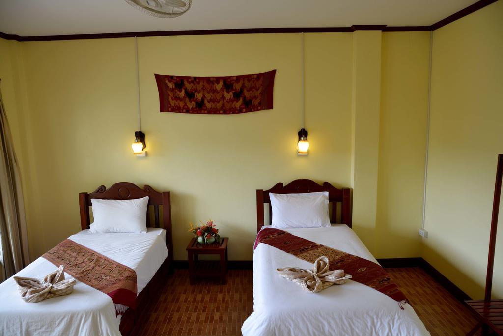 Hotel Vilayvong Ванг Виенг Екстериор снимка