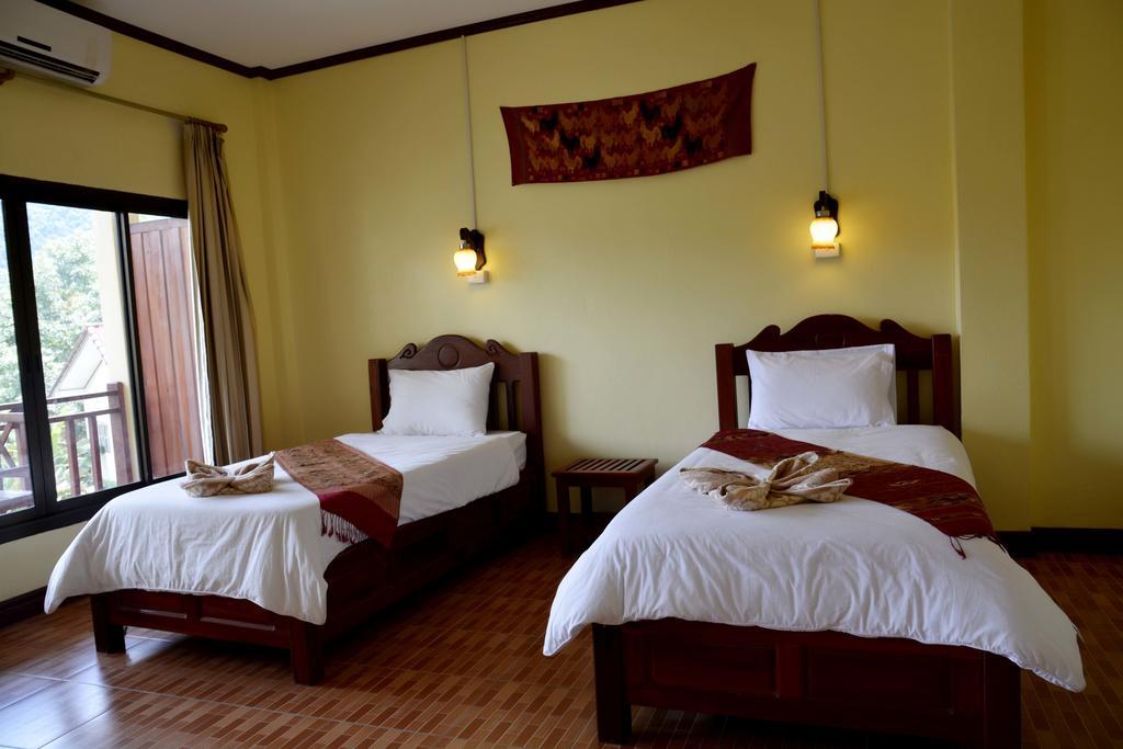 Hotel Vilayvong Ванг Виенг Екстериор снимка